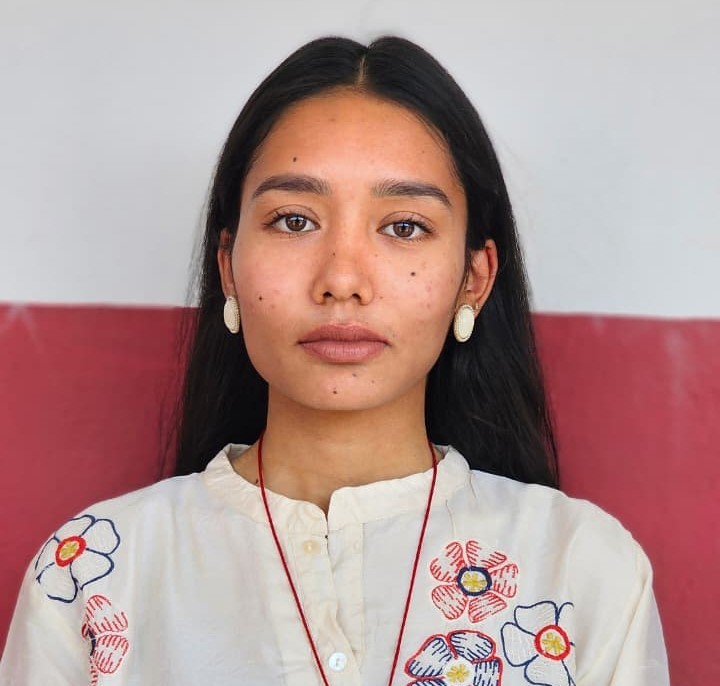 सोनम आचार्य